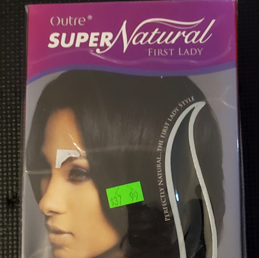 Outre super natural first Lady weaving $30